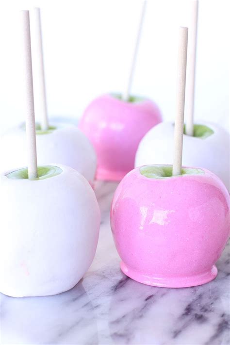 PINK CANDY APPLE RECIPE | Pink candy apples, White candy apple recipe ...