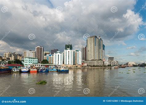 MANILA, PHILIPPINES - JANUARY 18, 2018: Pasig River in Manila ...