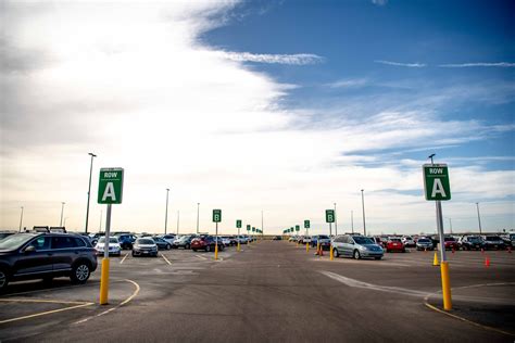 Parking Options DEN - Fine Airport Parking