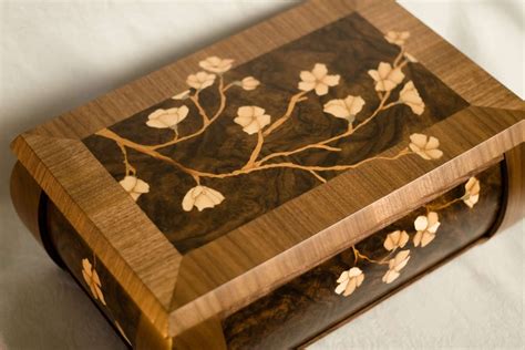 Pin by Achal Everything on TABLE TOP | Decorative wooden boxes, Wooden boxes, Marquetry