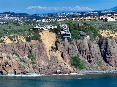 California mansion sits on edge of a cliff after after Dana Point landslide: See photos