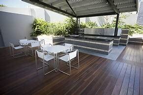 Hotel Mantra Circle on Cavill, Surfers Paradise, Australia - Lowest Rate Guaranteed!