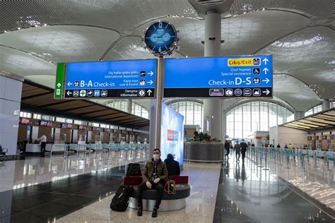 Turkey Airports in Talks for Government Support Amid Traffic Slump Due to Covid - Bloomberg