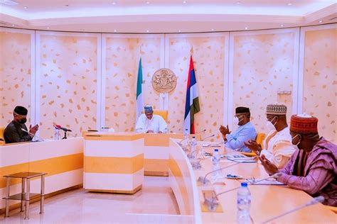 Buhari meets APC governors in Aso rock