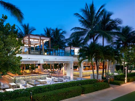 The 10 Best Rooftop Bars in Miami - Photos - Condé Nast Traveler