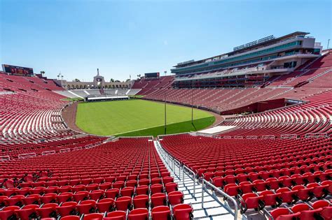 INTRODUCING UNITED AIRLINES FIELD AT THE LOS ANGELES MEMORIAL COLISEUM ...