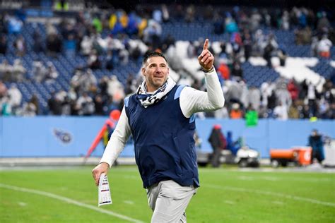 Tennessee Titans Head Coach Mike Vrabel Has Perfect Record After ...