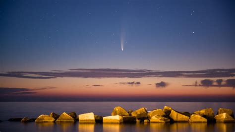 El cometa Neowise pasa cerca de la Tierra y puede ser observado a simple vista