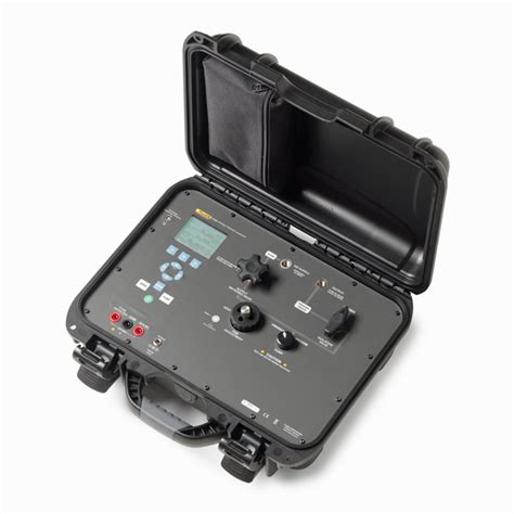 Fluke - 3130 Portable Pressure Calibrator - Instrumentation