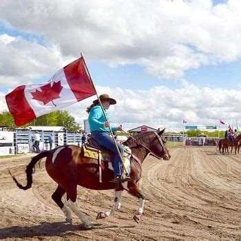 Ashern | Manitoba - 1000 Towns of Canada