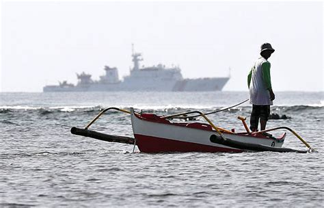 Scarborough Shoal - Looming Flashpoint In South China Sea Photos and ...