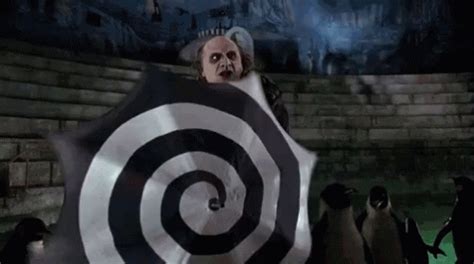 Penguin Danny Devito GIF - Penguin DannyDevito BatmanReturns - Discover ...