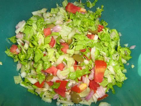 Fruit Salad Recipe For Kids With Custard In Urdu that Keeps cool Whip ...