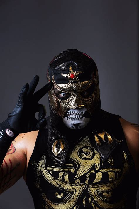 31 Faces of Fear: Pentagon Jr./Penta el Zero M – The Dark Match