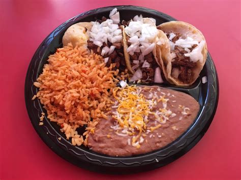 A visit to Don Chuy’s Taco Shop is a trip to Mexico | News, Sports, Jobs - Daily Herald