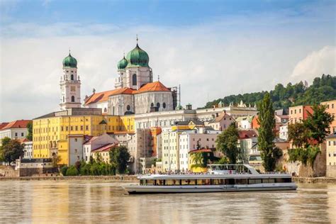 Passau: tour guidato a piedi della città di 1 ora | GetYourGuide