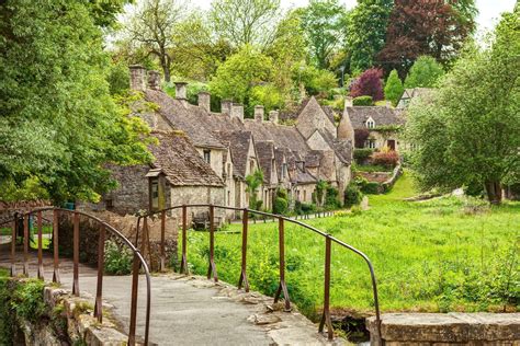 Travel Guide to Bibury | Visitor Information | Sykes Cottages