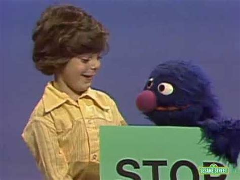 Sesame Street Grover & Chris Stop - YouTube