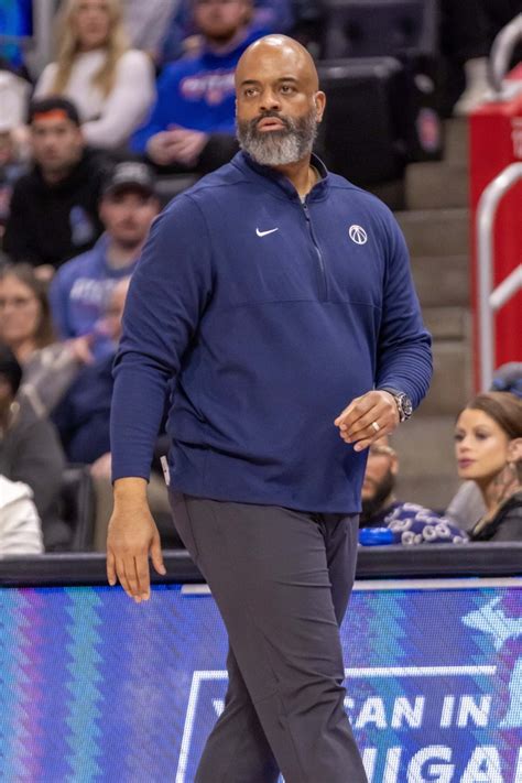 Washington Wizards Head coach Wes Unseld Jr. watches the play from the ...