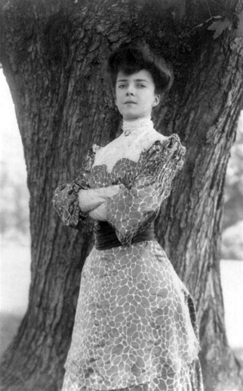 The Portrait Gallery: Alice Roosevelt Longworth