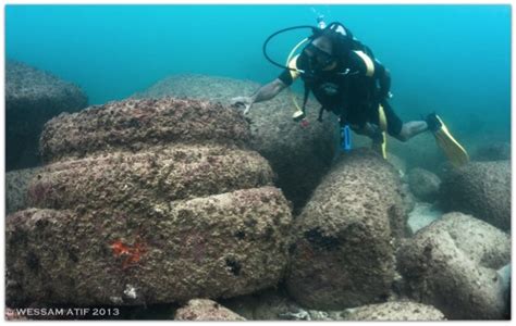 Diving into Egyptian History: Cleopatra's Palace - Underwater Photography Guide