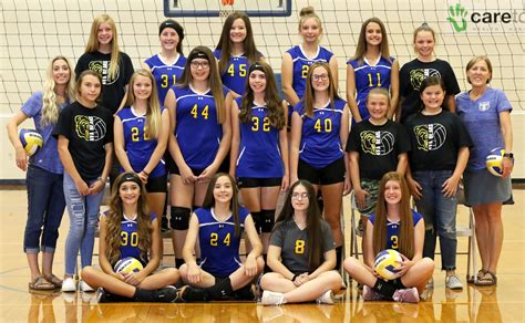 8th-Grade Girls’ Volleyball Team – Douglas County Herald