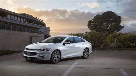 47-MPG Chevrolet Malibu Hybrid: Volt's Sibling Without A Plug May Be First Of Several: MORE UPDATES