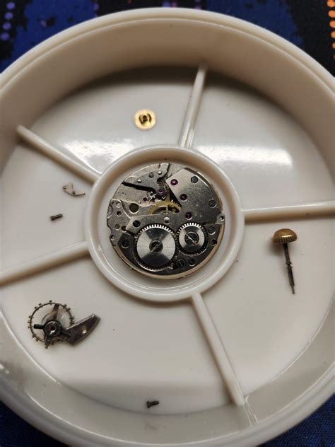 Vintage Swiss (?) Movement Identification - Identify This Movement or ...