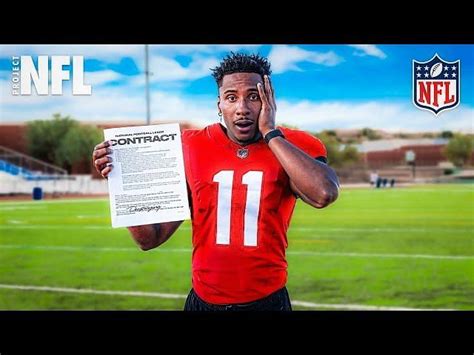 Did Deestroying get signed to the NFL? All about YouTuber’s football journey