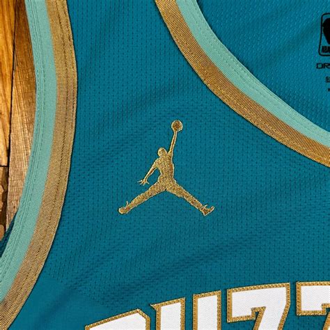 Charlotte Hornets 2023-2024 City Jersey