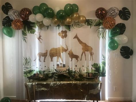 Jungle/Safari theme baby shower | Jungle baby shower theme, Baby shower ...