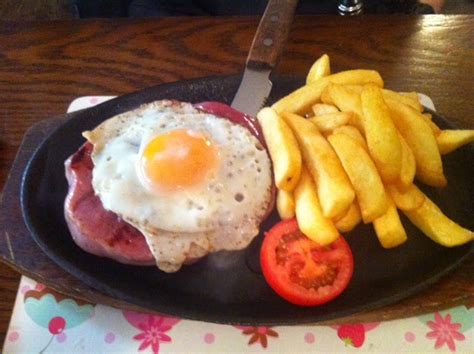 Gammon Egg and Chips | Miela Tahril