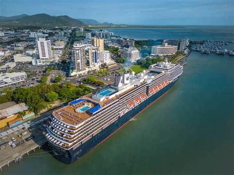 Holland America Line Returns to Asia For First Time Since 2020