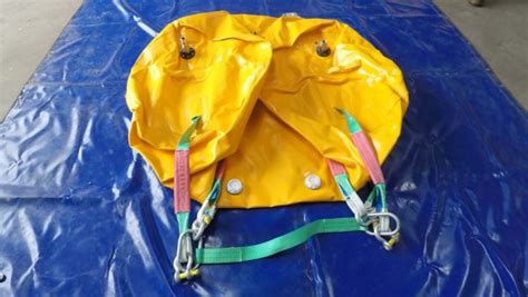 Underwater Air Lift Bags | Commercial Diving Services | Australia