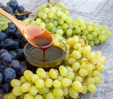 The Amazing Grape Molasses Benefits - Lifestyle Foodies🍎