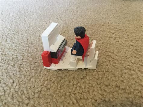 Mini Lego Fortress of Solitude : r/lego