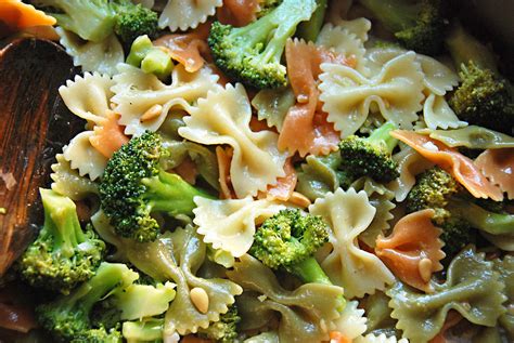 Bow Tie Pasta With Broccoli