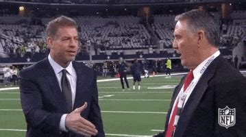 Troy Aikman GIFs - Find & Share on GIPHY