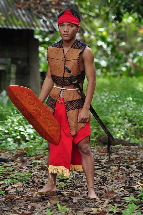 Murut's Traditional Costume | Sapta Hudaya | Flickr