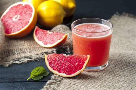 Facts About Grapefruit Juice | Sip Smarter