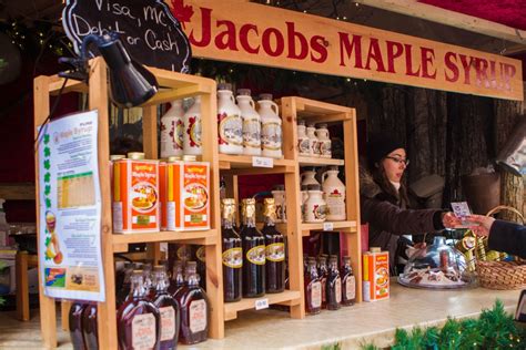 How To Experience the Toronto Christmas Market - Wandering Wagars