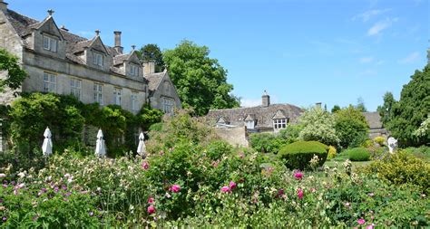 English Garden: Visit Barnsley House with Sisley Garden Tours