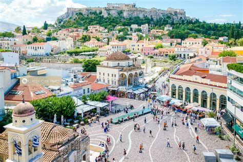 Exploring The Centre Of Athens In Two Days