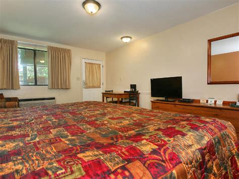 Majestic Mountain Inn, Payson (AZ) - Booking Deals, Photos & Reviews