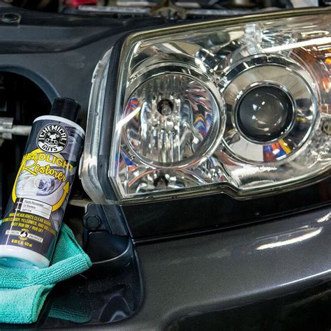 Chemical Guys Headlight Restorer And Protectant (16 Fl. Oz ...