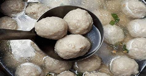 5 Resep Kuah Bakso Solo Mudah Dibuat, Lezat Pakai Sumsum Sapi dan Bumbu Pedas - Bagian 3