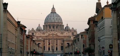 18 Astonishing Facts About St. Peter's Basilica in Rome - The Roman Guy