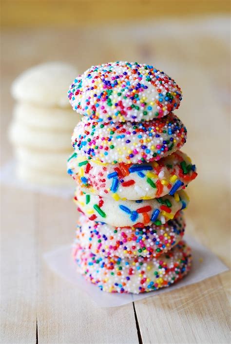 Vanilla sugar cookies with sprinkles - Julia's Album