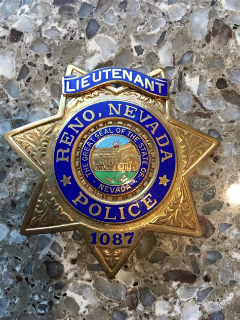 Collectors-Badges Auctions - Reno Nevada Police Badge