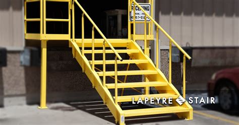 Loading Dock Stairs & Warehouse Platform Steps | Lapeyre Stair